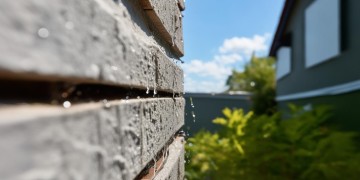 住宅外墙漏水物业管吗？